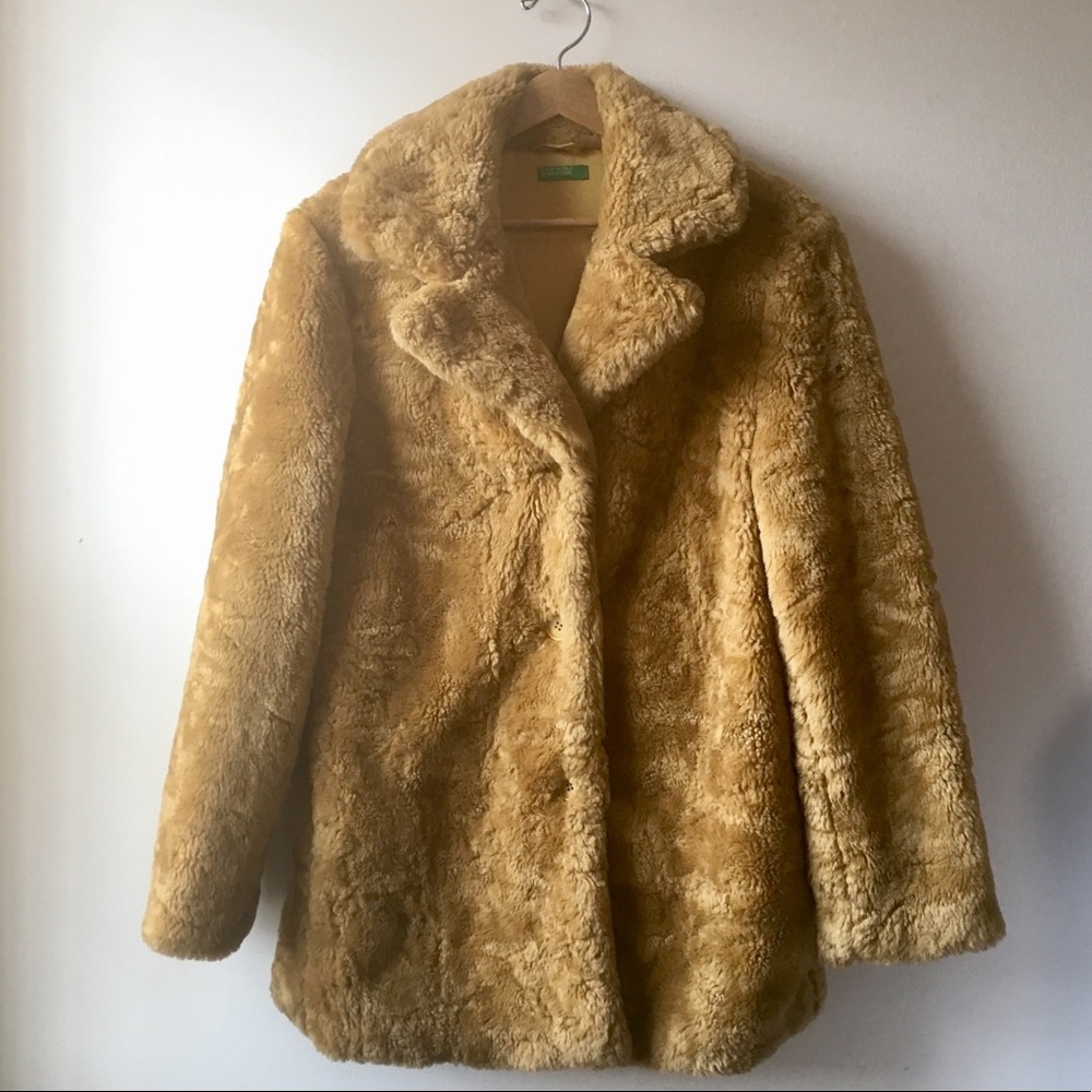 VINTAGE BENETTON MUSTARD COAT